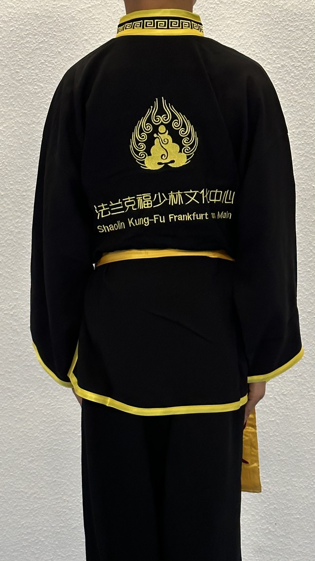 Kung-Fu Anzug — Rückseite